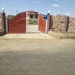 Gohr-e-Nayab Farm House
