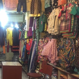 Zareena Fashion Gallery