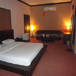 Green Fort Hotel