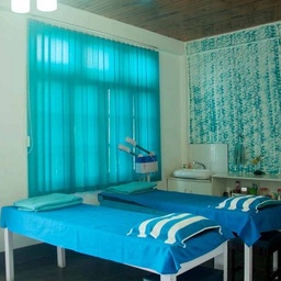 Sana Gull Massage Salon Male Female Karachi