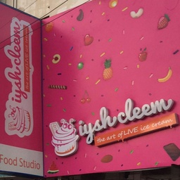 IyshCleem Studio Badar Commercial, DHA, Khi