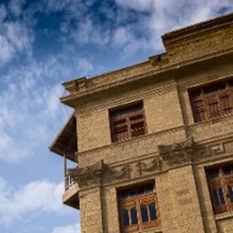 Indus Valley School Of Art And Architecture