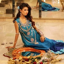 Zarin's Unique Fashion - Naveen Jamal