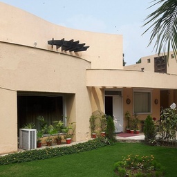 Hotel Royle INN Gulberg Lahore