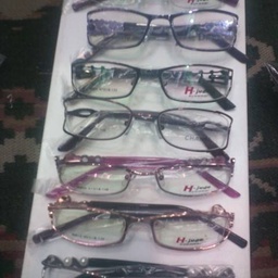 Owais optical trading  karachi Branch