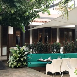 Cafe Aylanto