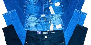 Patloons 15/6 Jeans Showroom