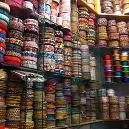 Fashion laces