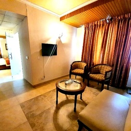Shalimar Towers Hotel