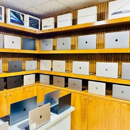 AppleForce