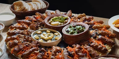 Al-Khan Restaurant manga mandi