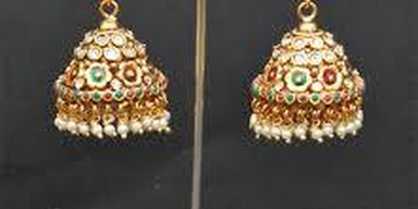 Jewellery and cosmetics online shopping