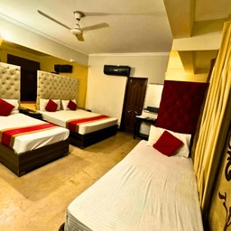 Dove's - Inn Hotel