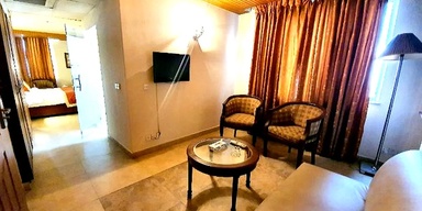 Shalimar Towers Hotel