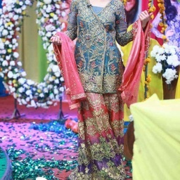 mah ROSE Bridal Boutique