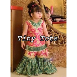 Tiny Tot's