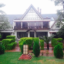 Green Fields Country Club