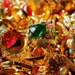 Hayat jewellery